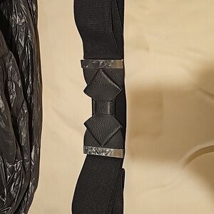 Torrid Bow Metal Side Waist Belt